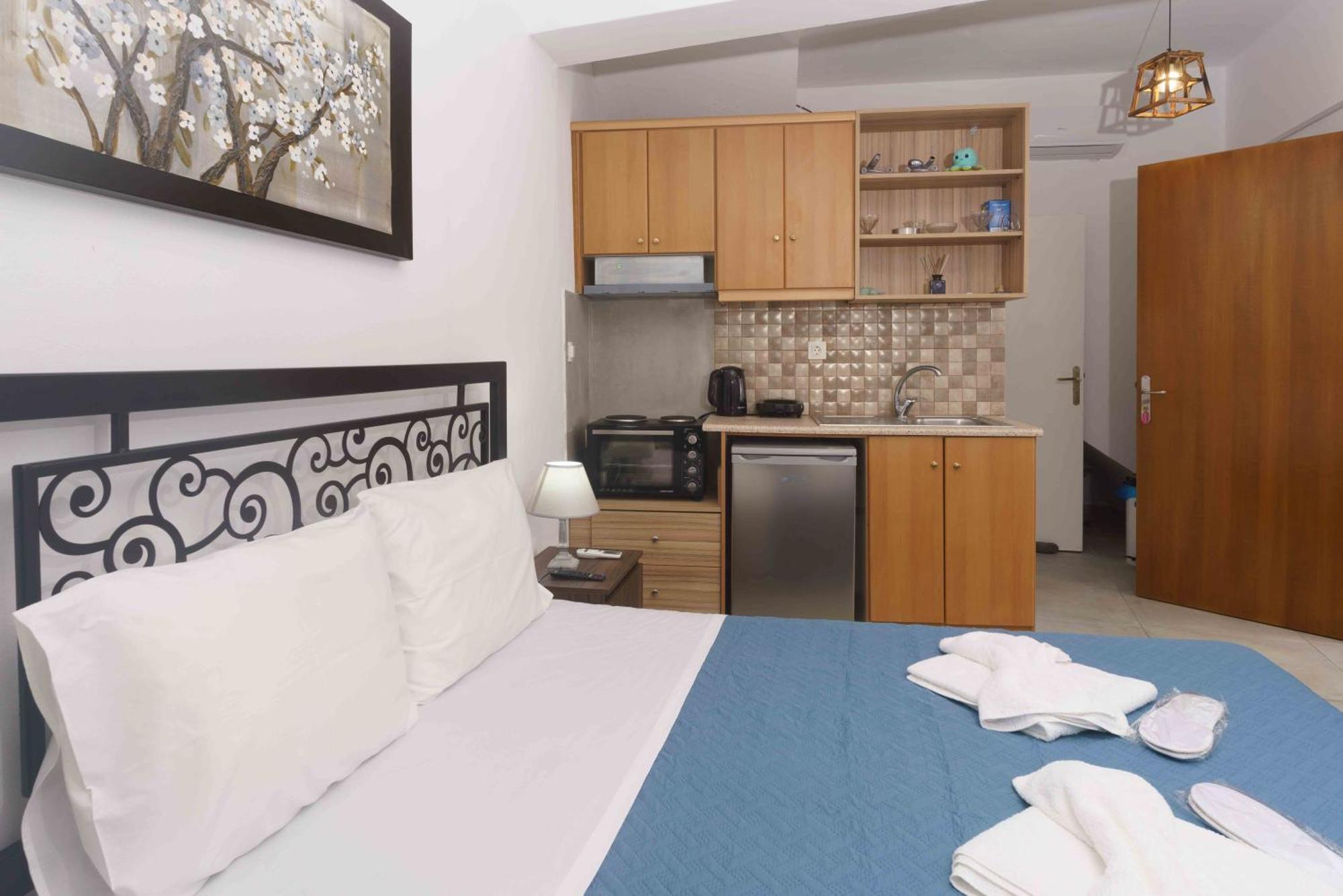 Ioannis Rooms Δωμάτια Με Θεα Στη Θαλασσα Paránimfoi Exteriör bild